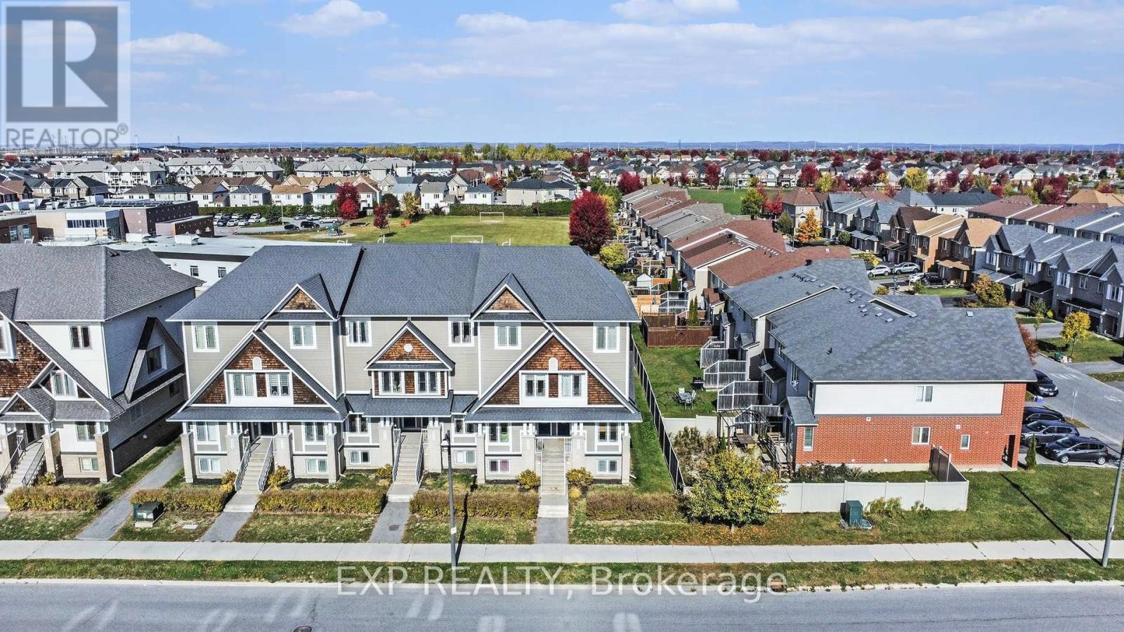 












446 HARVEST VALLEY AVENUE

,
Ottawa,




Ontario
K4A0V6

