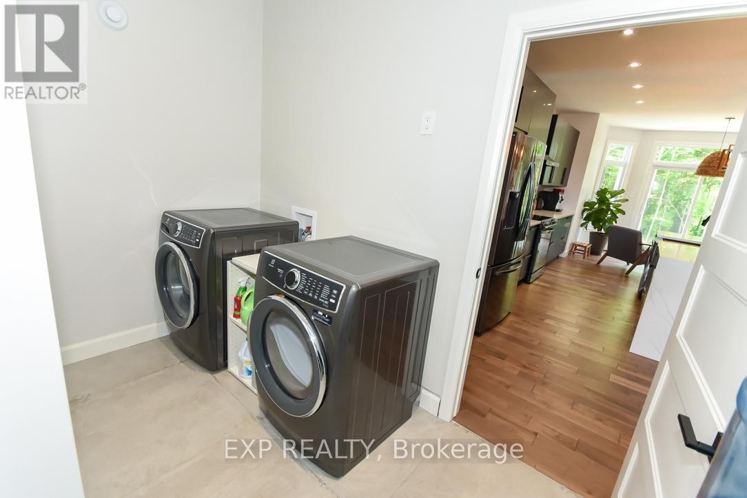 












1579 ROLLIN ROAD

,
Clarence-Rockland,




Ontario
K0A3N0

