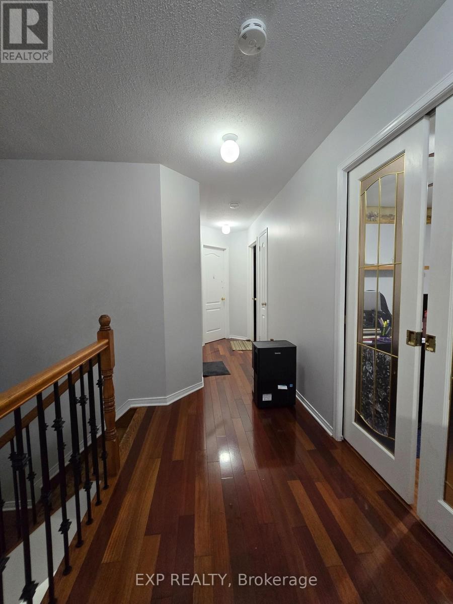 












700 CARMELLA CRESCENT

,
Ottawa,




Ontario
K4A4V8

