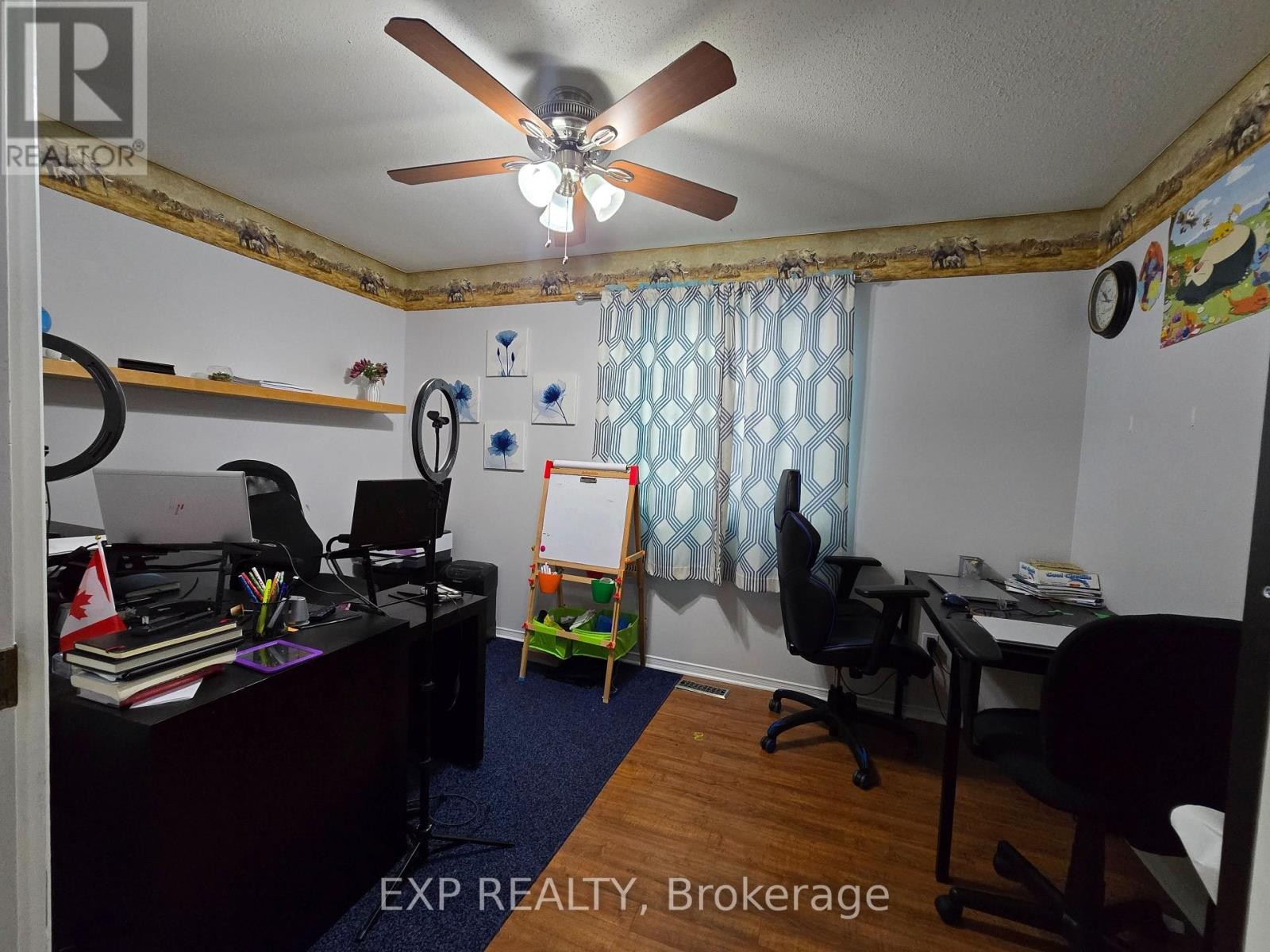 












700 CARMELLA CRESCENT

,
Ottawa,




Ontario
K4A4V8

