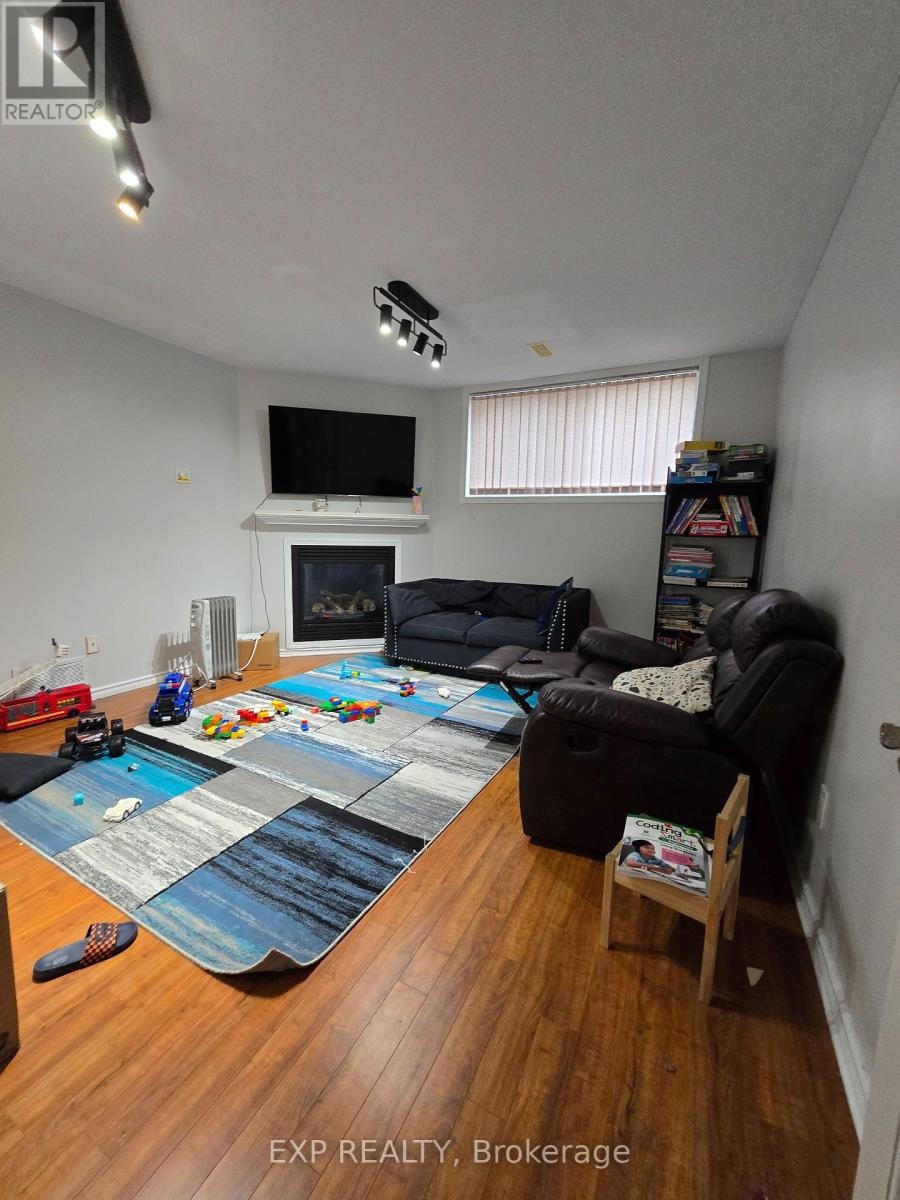 












700 CARMELLA CRESCENT

,
Ottawa,




Ontario
K4A4V8

