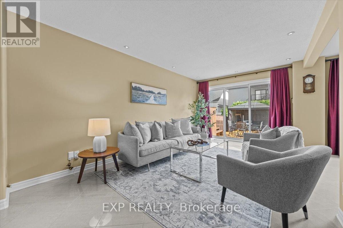 












1871 MARKWELL CRESCENT

,
Ottawa,




Ontario
K1C5H7

