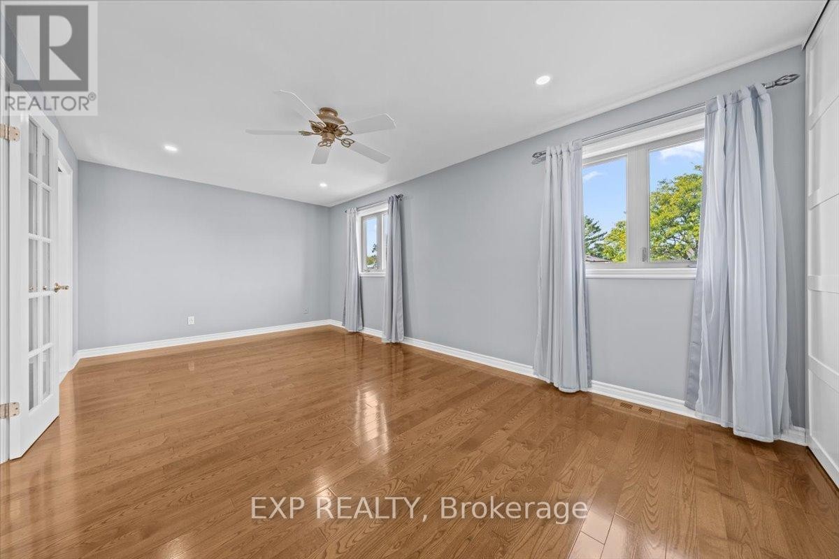 












1871 MARKWELL CRESCENT

,
Ottawa,




Ontario
K1C5H7


