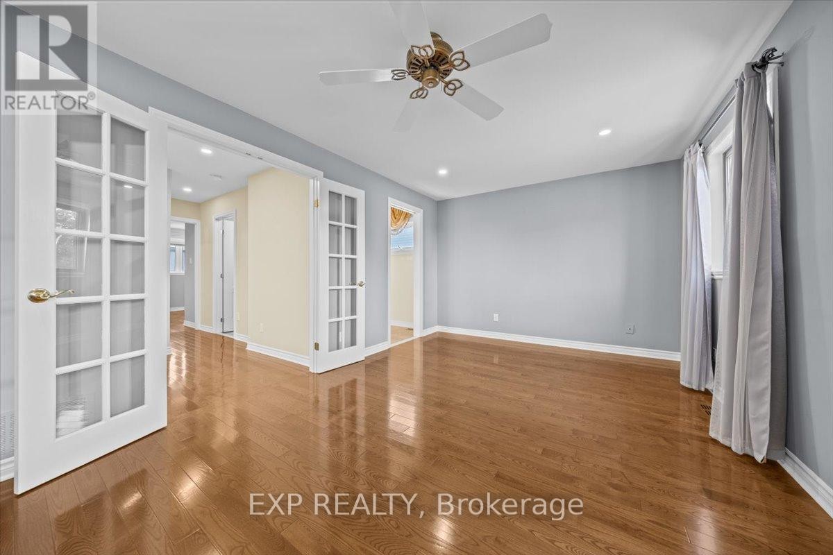 












1871 MARKWELL CRESCENT

,
Ottawa,




Ontario
K1C5H7

