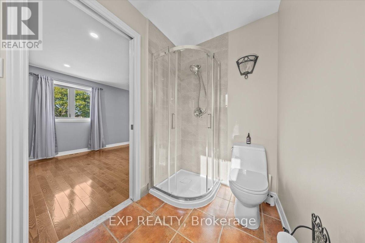 












1871 MARKWELL CRESCENT

,
Ottawa,




Ontario
K1C5H7

