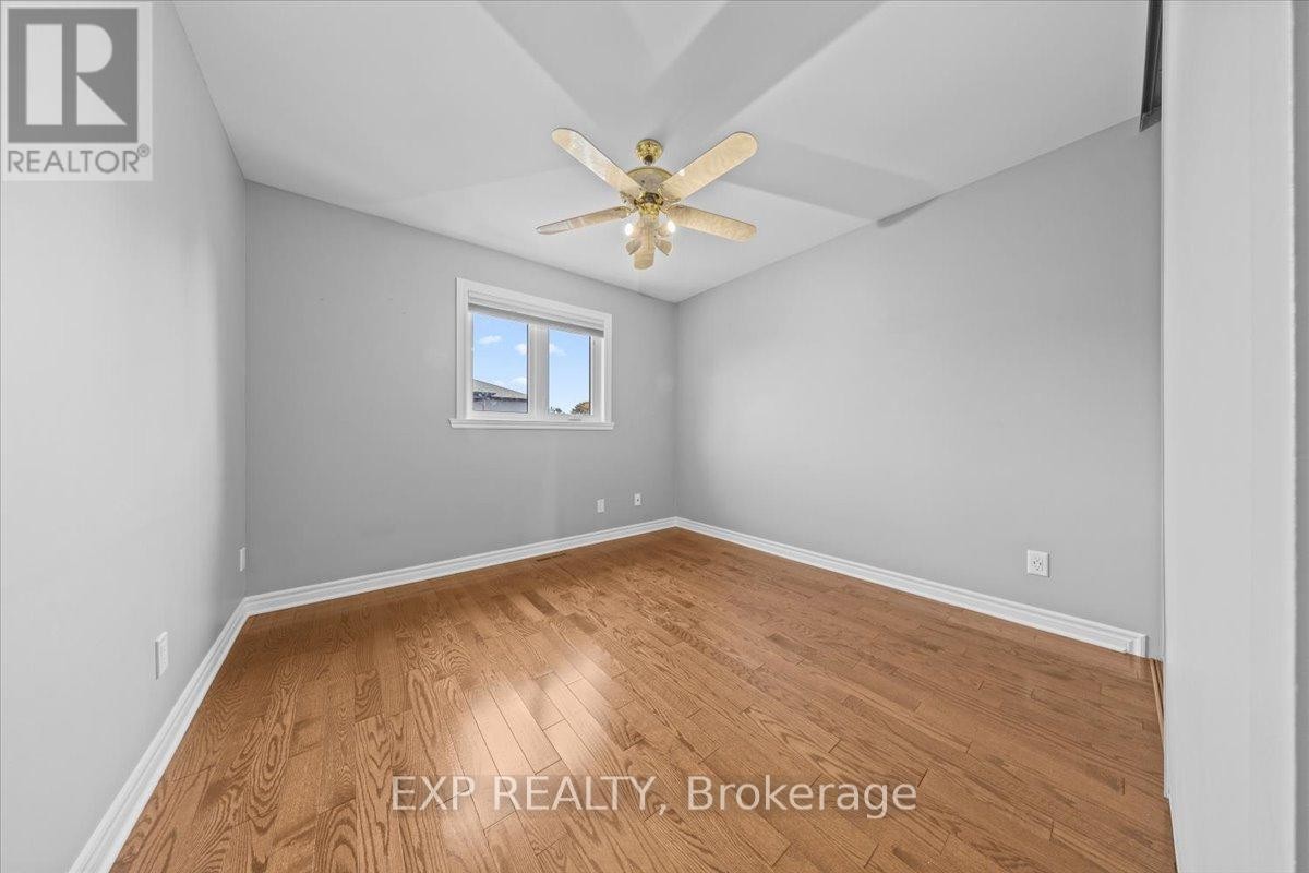 












1871 MARKWELL CRESCENT

,
Ottawa,




Ontario
K1C5H7

