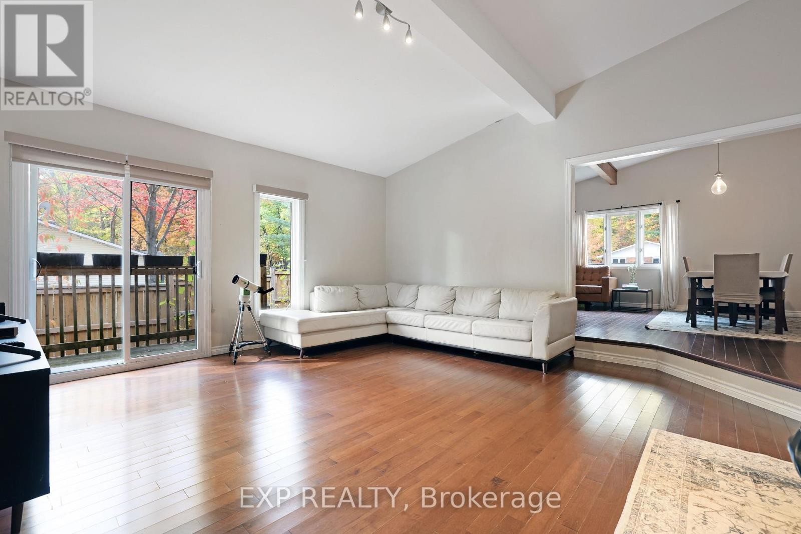 












136 RESTHAVEN AVENUE

,
Ottawa,




Ontario
K0A3M0


