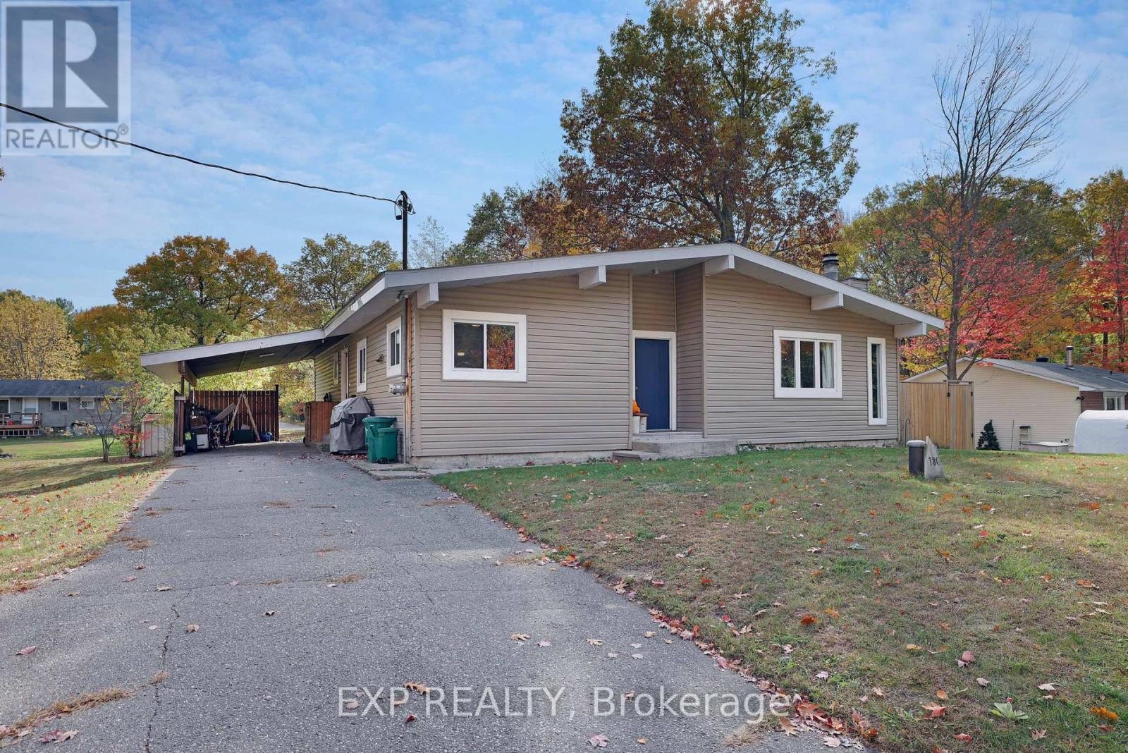












136 RESTHAVEN AVENUE

,
Ottawa,




Ontario
K0A3M0

