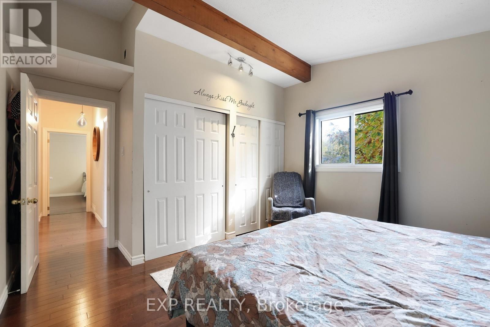












136 RESTHAVEN AVENUE

,
Ottawa,




Ontario
K0A3M0

