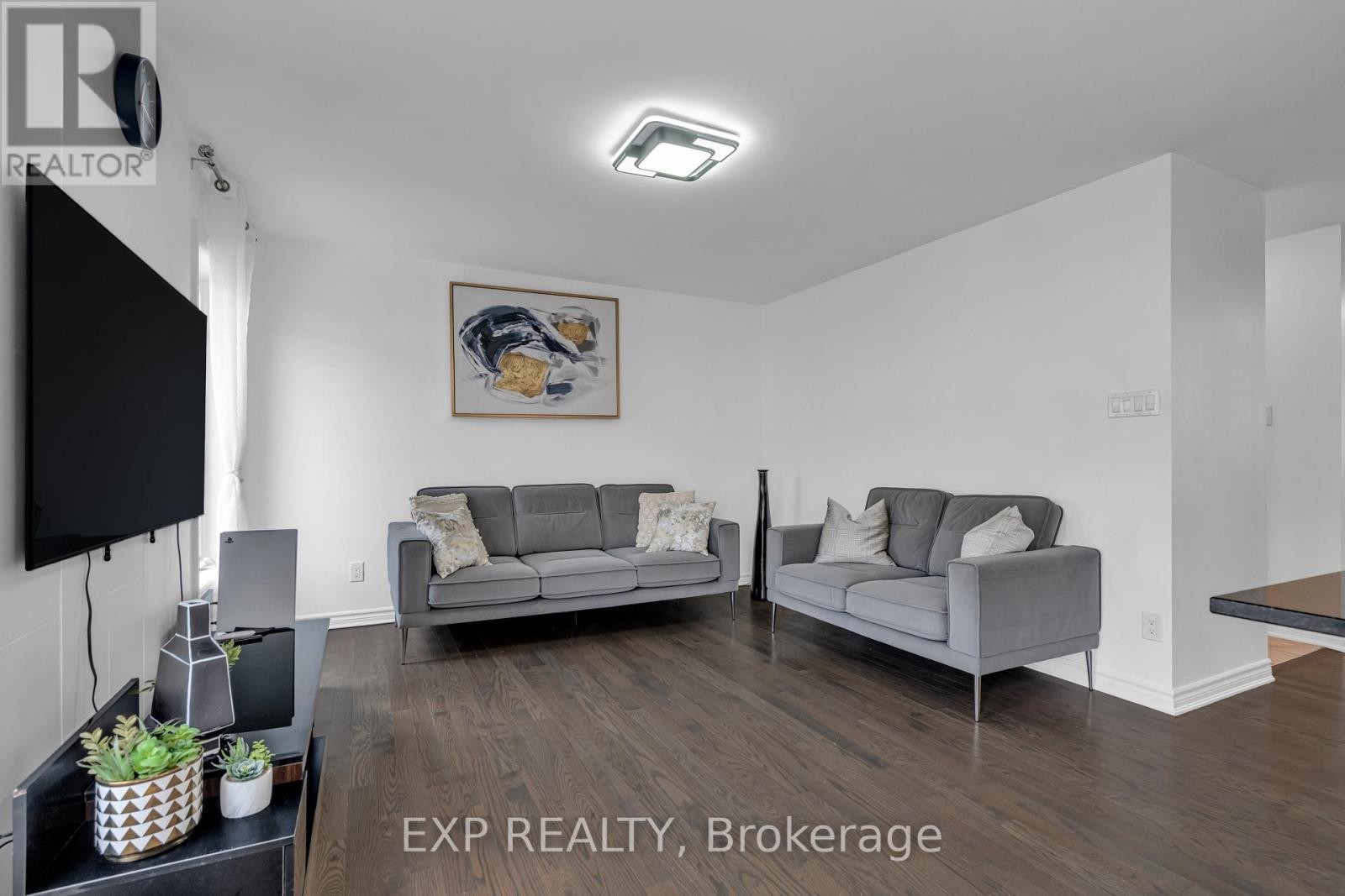 












709 MALOJA WAY

,
Ottawa,




Ontario
K2S0N6

