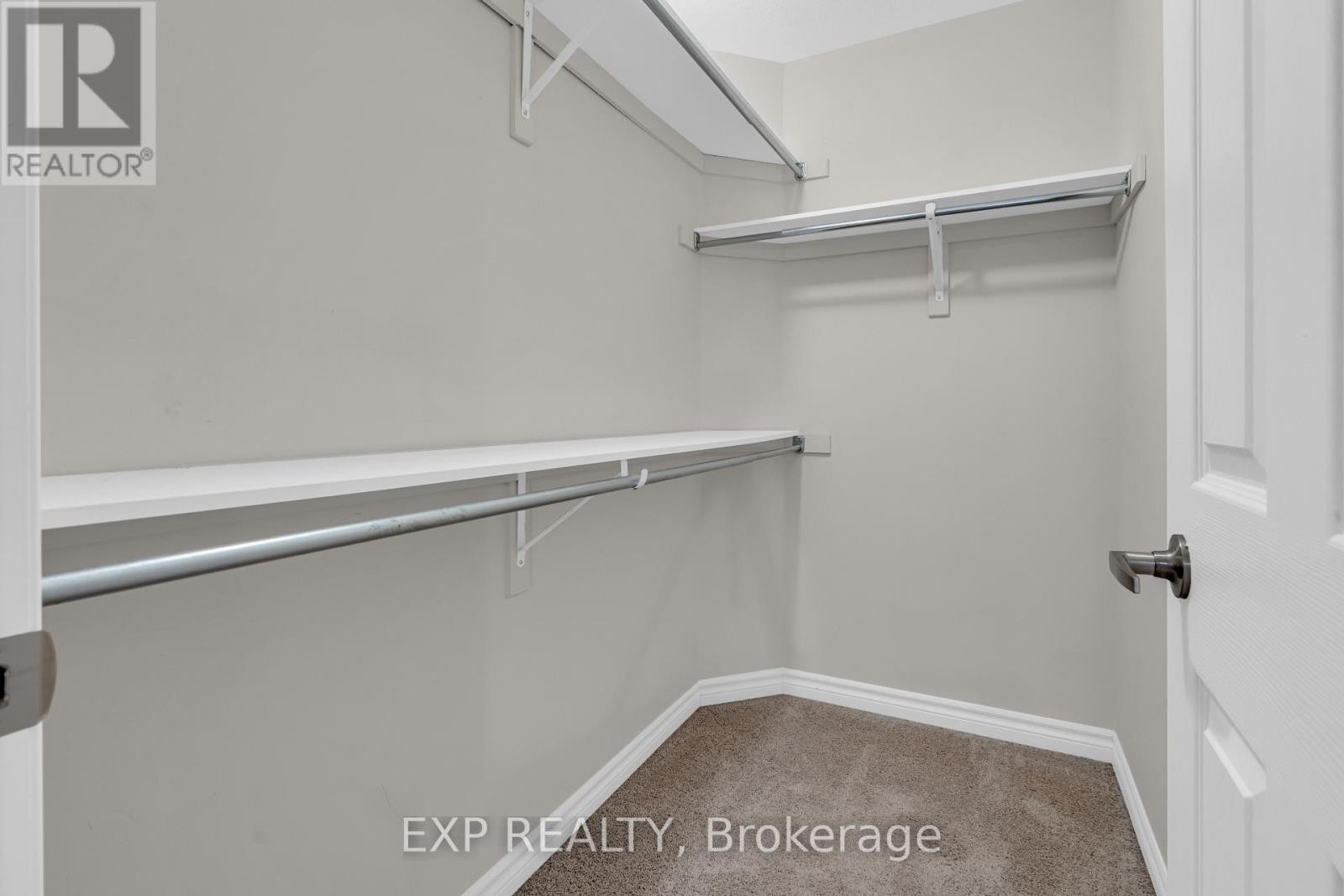 












709 MALOJA WAY

,
Ottawa,




Ontario
K2S0N6

