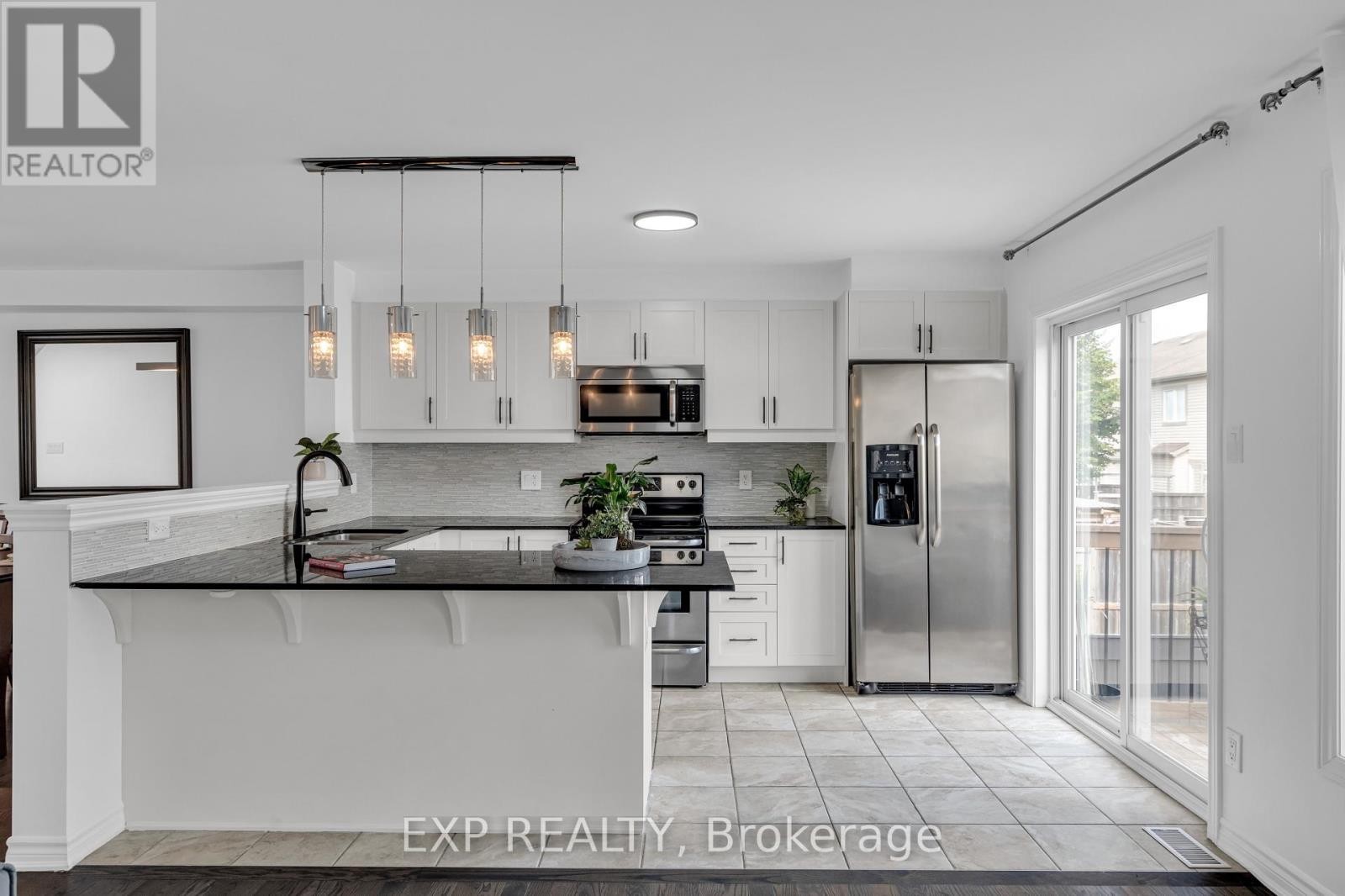 












709 MALOJA WAY

,
Ottawa,




Ontario
K2S0N6

