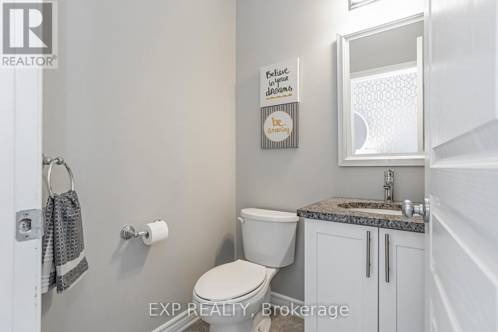 












411 LIVERY STREET

,
Ottawa,




Ontario
K2V0B5

