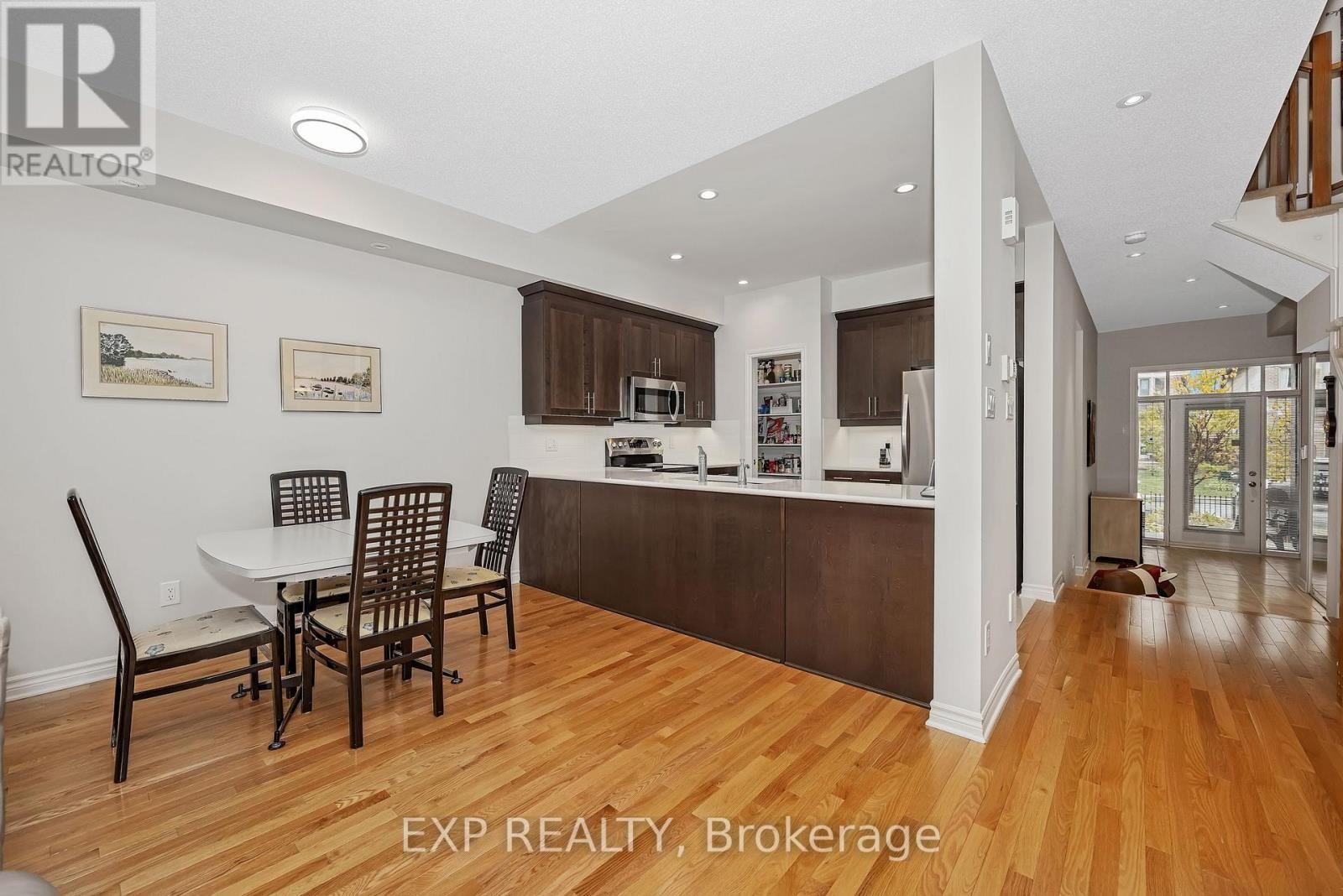 












121 MATTINGLY WAY

,
Ottawa,




Ontario
K4M0C5

