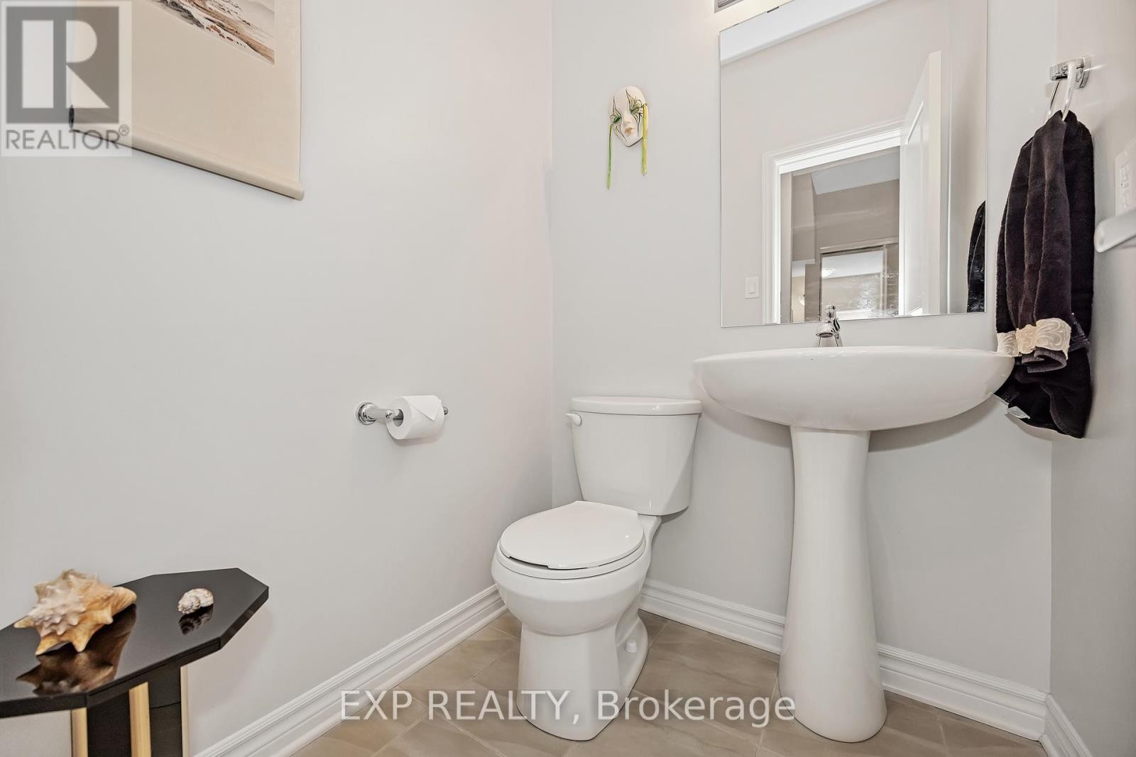 












121 MATTINGLY WAY

,
Ottawa,




Ontario
K4M0C5

