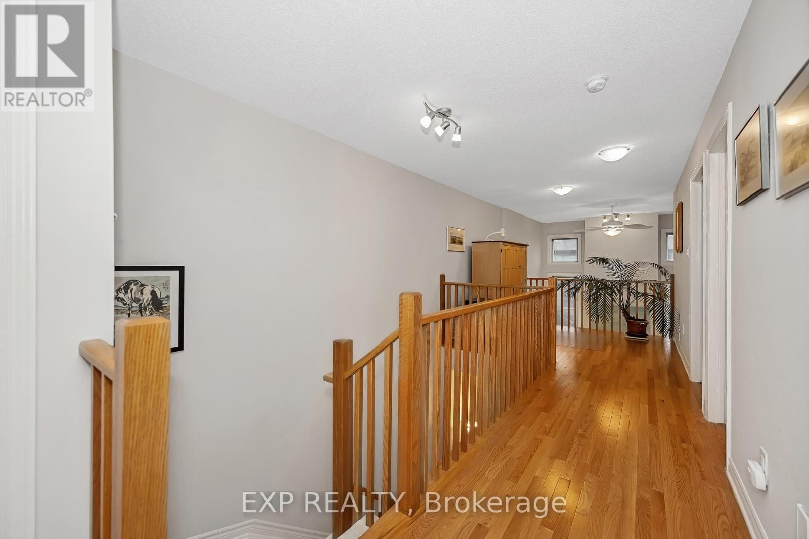 












121 MATTINGLY WAY

,
Ottawa,




Ontario
K4M0C5


