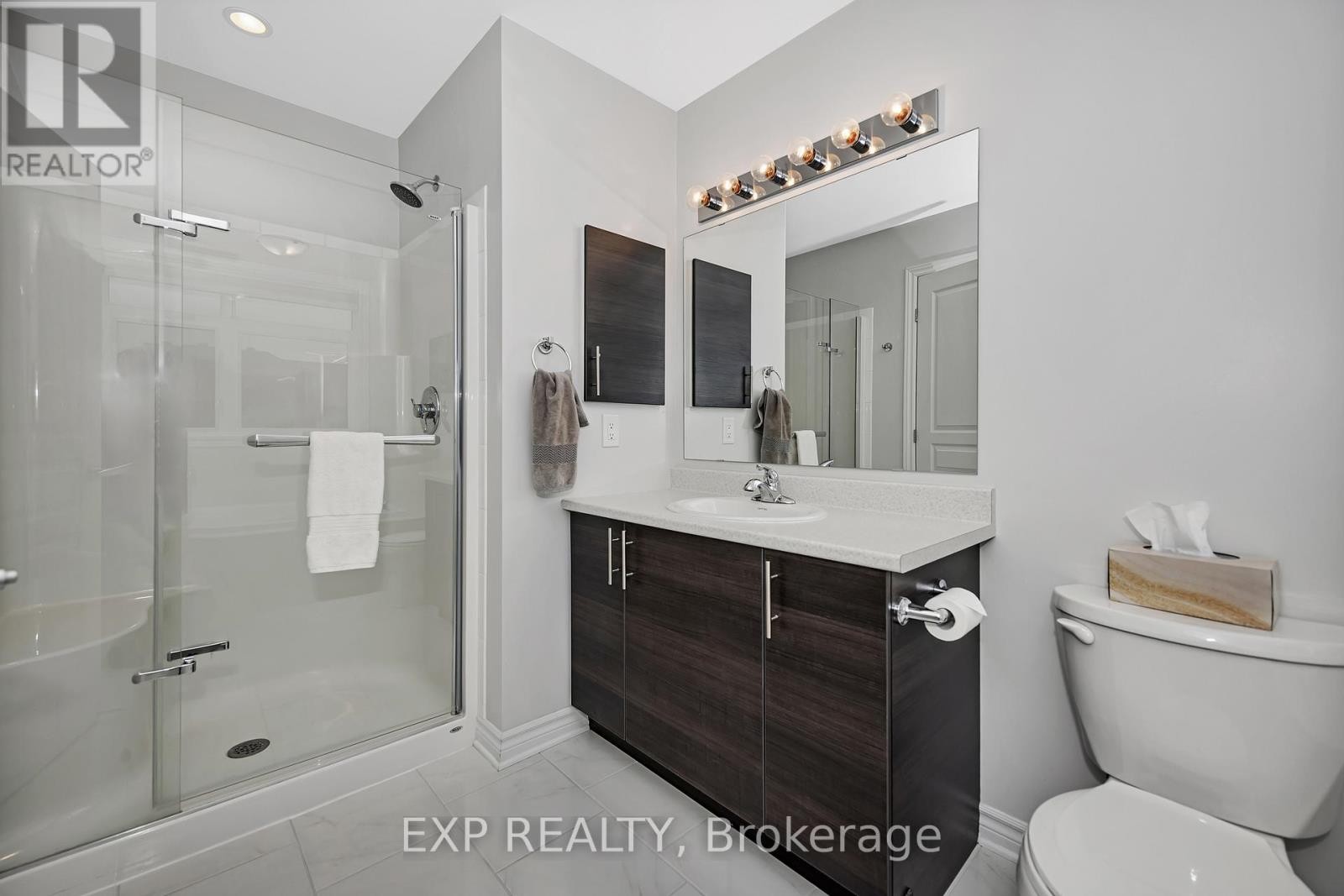 












121 MATTINGLY WAY

,
Ottawa,




Ontario
K4M0C5

