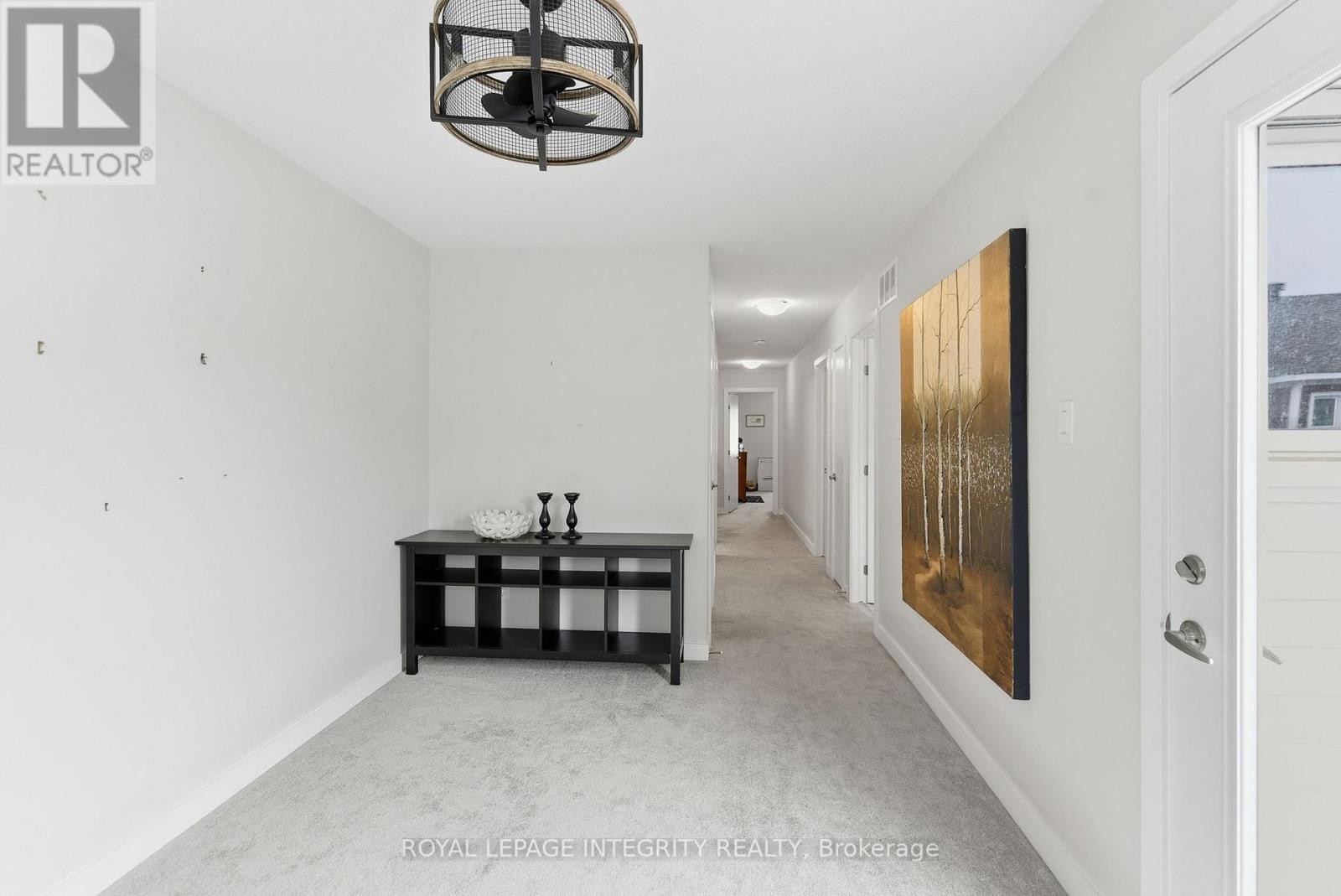 












820 BASCULE PLACE

,
Ottawa,




Ontario
K0A2Z0

