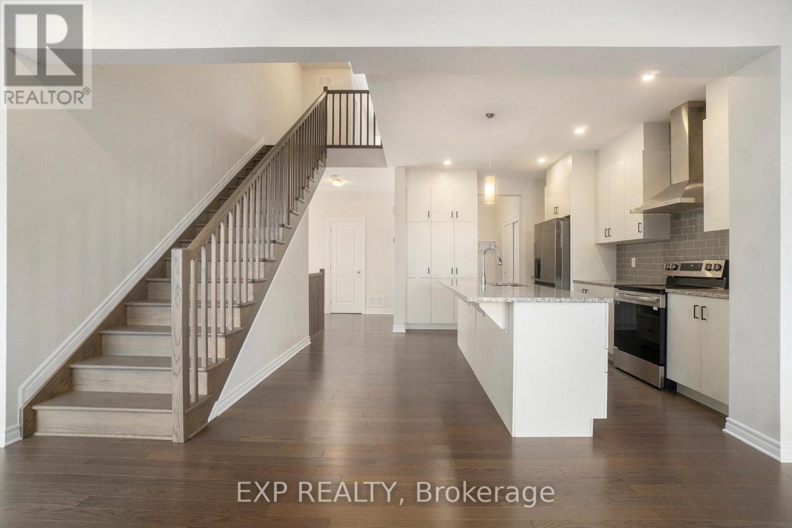 












616 ENCLAVE LANE

,
Clarence-Rockland,




Ontario
K4K0M8

