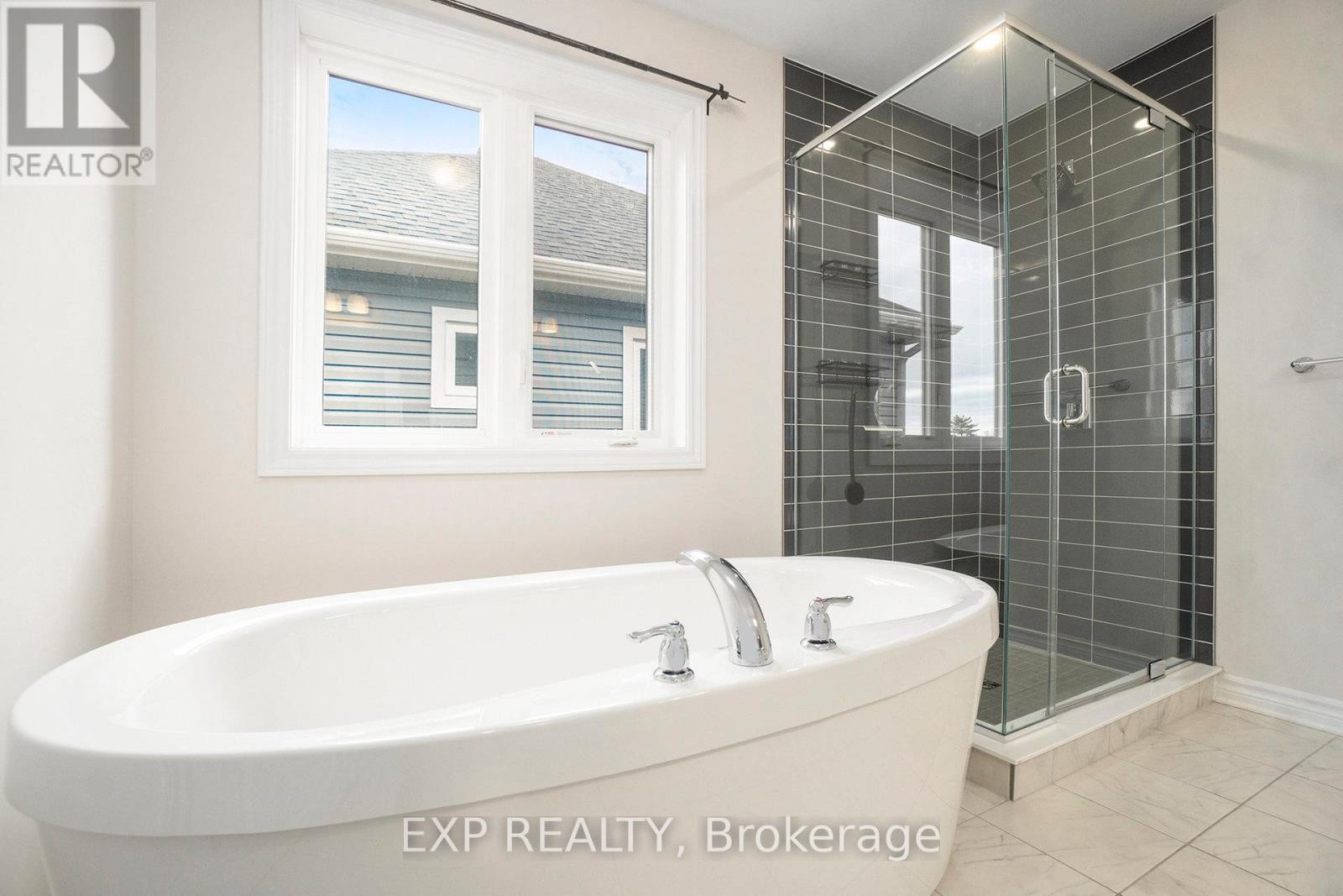 












616 ENCLAVE LANE

,
Clarence-Rockland,




Ontario
K4K0M8

