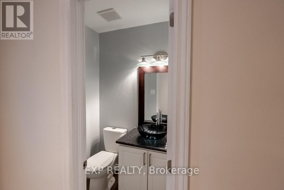 












UNIT A - 196 OLD COLONY ROAD

,
Ottawa,




Ontario
K2L1M7

