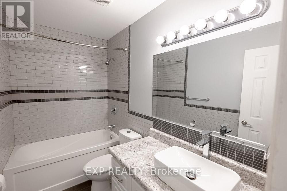 












UNIT A - 196 OLD COLONY ROAD

,
Ottawa,




Ontario
K2L1M7

