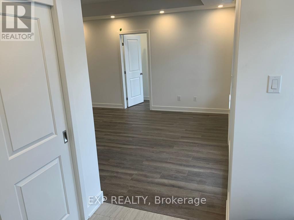 












55 E OVERBERG WAY

,
Ottawa,




Ontario
K2S2Y4

