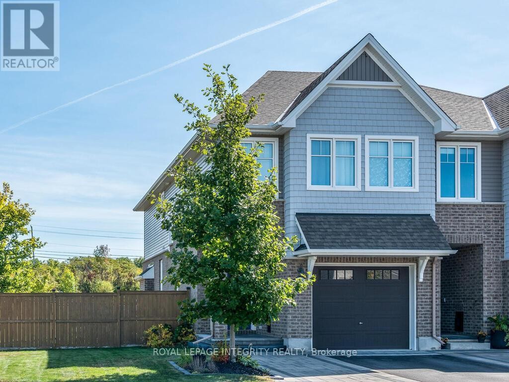 












633 CARTOGRAPHE STREET

,
Ottawa,




Ontario
K4A1B6

