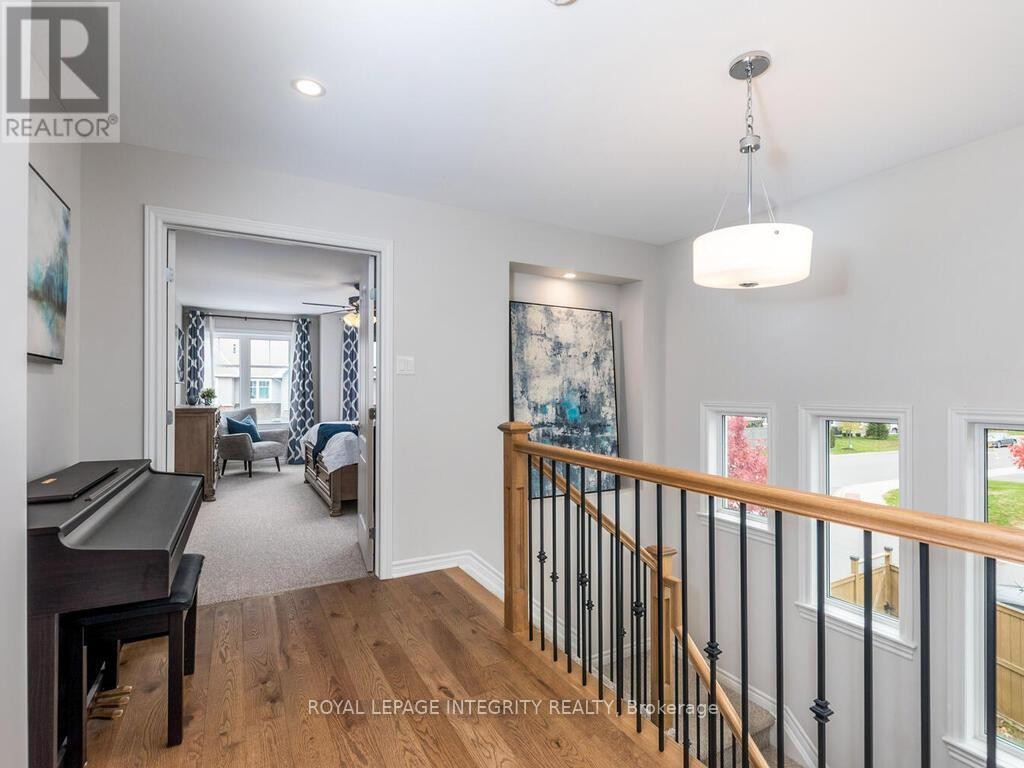 












633 CARTOGRAPHE STREET

,
Ottawa,




Ontario
K4A1B6

