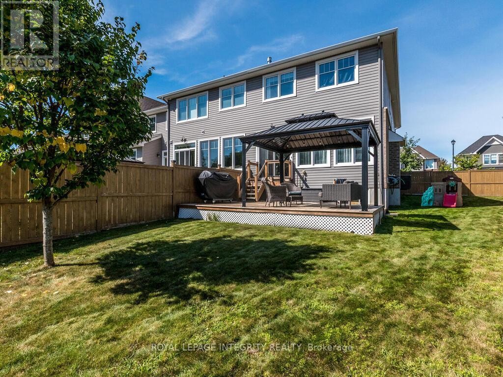 












633 CARTOGRAPHE STREET

,
Ottawa,




Ontario
K4A1B6

