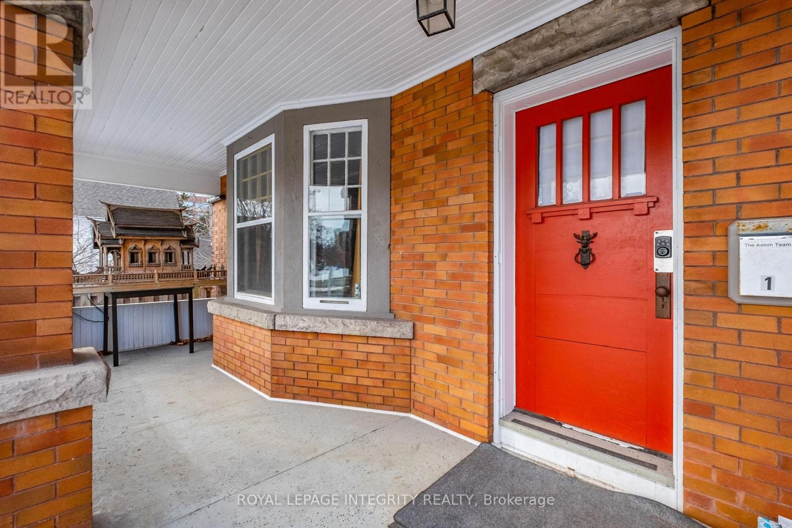 












1 - 1031 CARLING AVENUE

,
Ottawa,




Ontario
K1Y4E8

