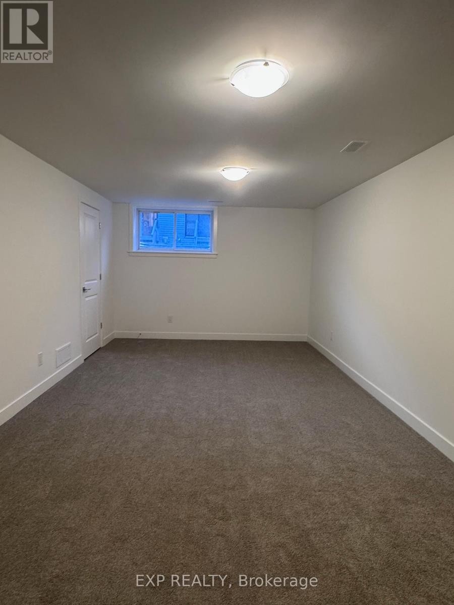 












130 SENCHA TERRACE

,
Ottawa,




Ontario
K2J6Z2

