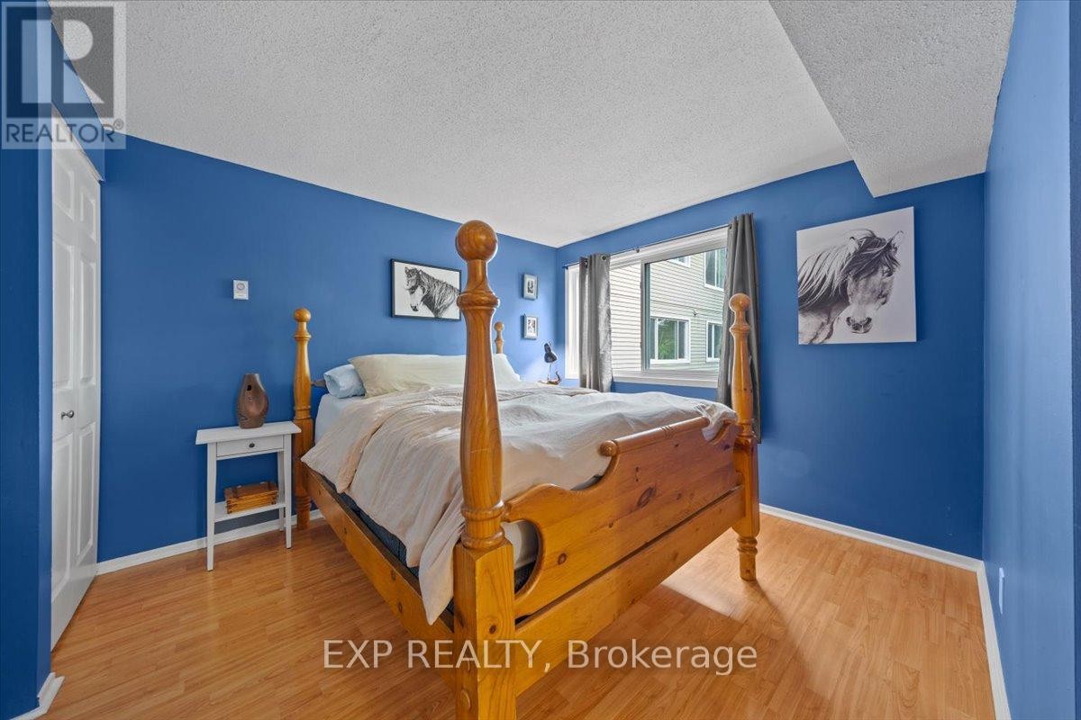 












316 - 6434 BILBERRY DRIVE

,
Ottawa,




Ontario
K1C4P5

