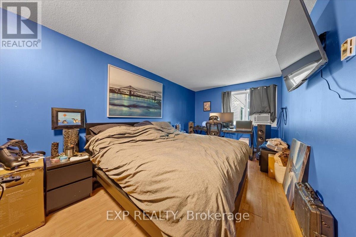 












316 - 6434 BILBERRY DRIVE

,
Ottawa,




Ontario
K1C4P5

