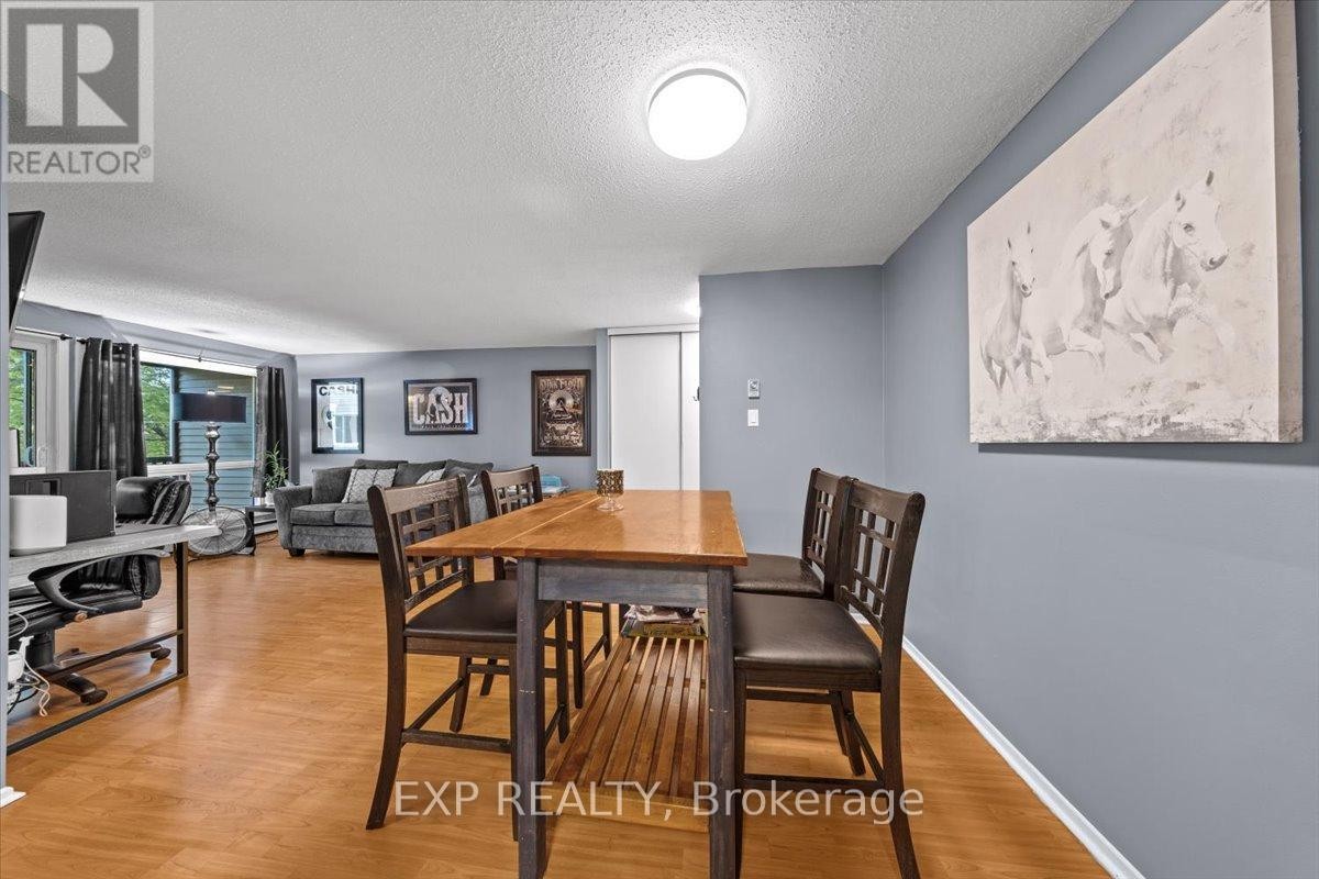












316 - 6434 BILBERRY DRIVE

,
Ottawa,




Ontario
K1C4P5

