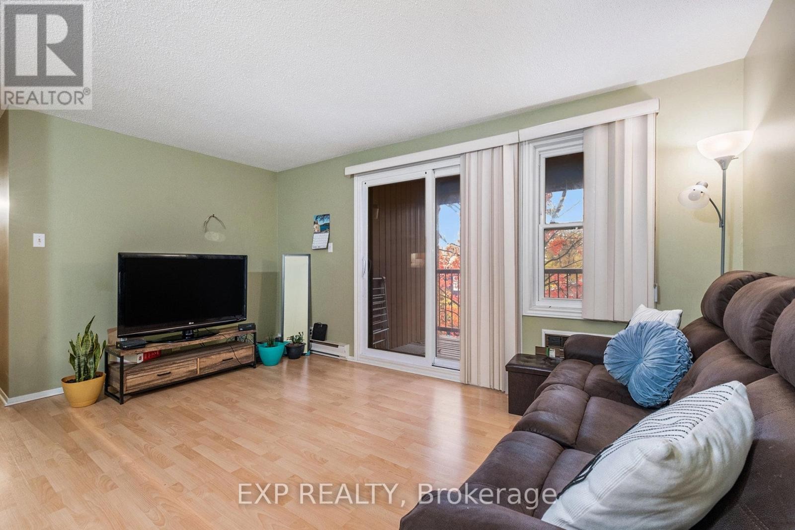 












309 - 316 SAVARD AVENUE

,
Ottawa,




Ontario
K1L7S2

