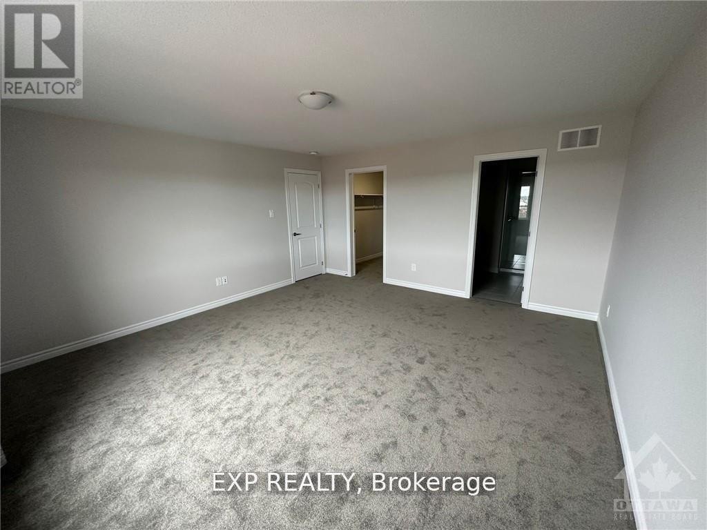 












1861 HAIKU STREET

,
Ottawa,




Ontario
K2J6W6

