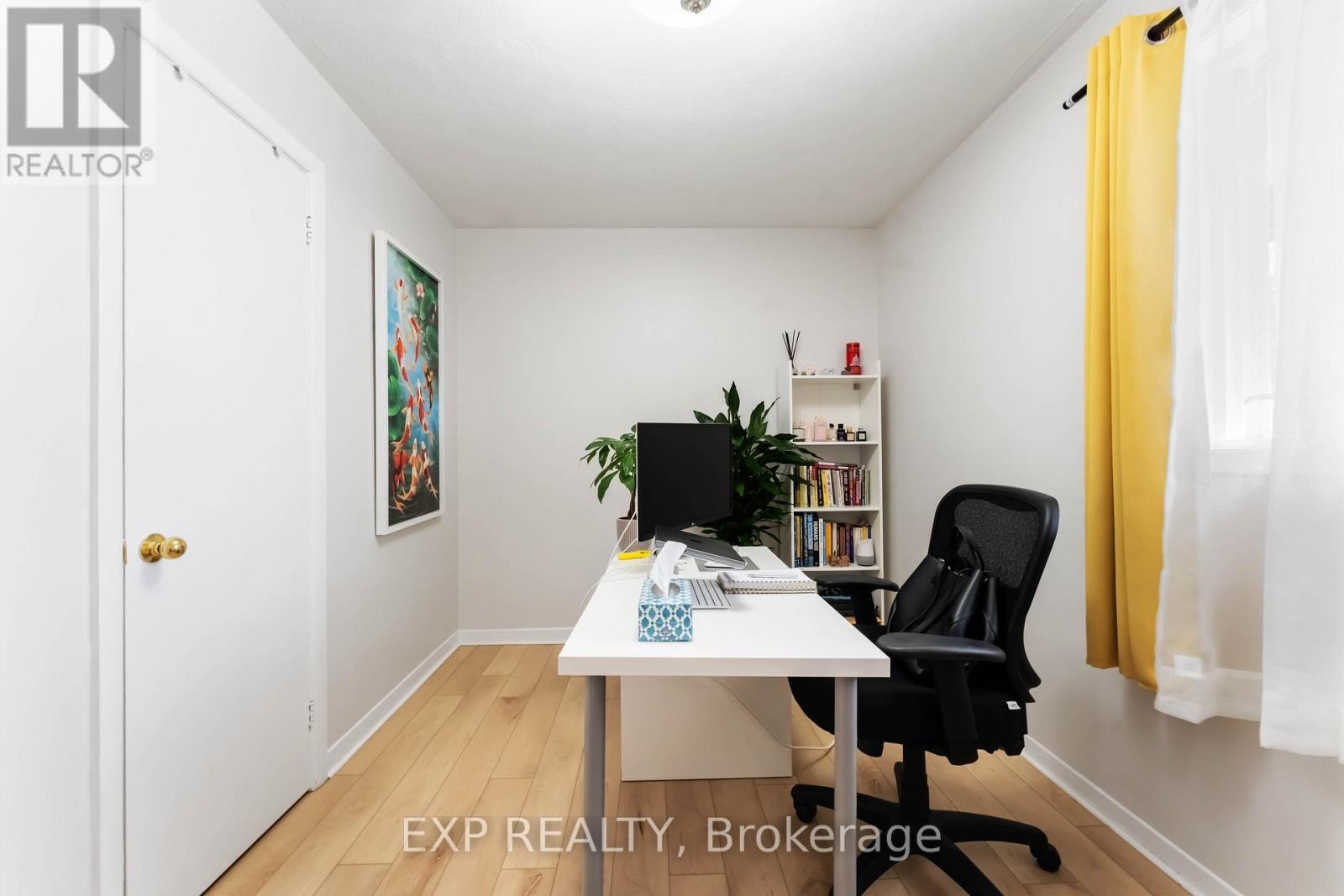 












506 VERNON AVENUE

,
Ottawa,




Ontario
K1K1A6

