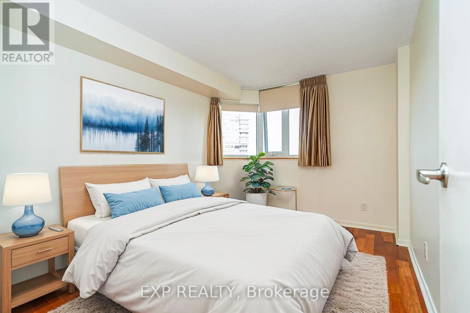 












2305 - 2305-1500 RIVERSIDE DRIVE

,
Ottawa,




Ontario
K1G4J4

