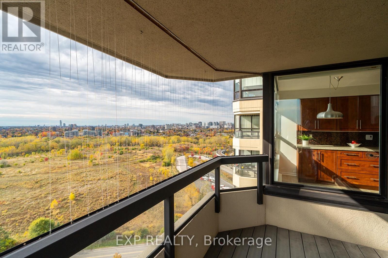 












2305 - 2305-1500 RIVERSIDE DRIVE

,
Ottawa,




Ontario
K1G4J4

