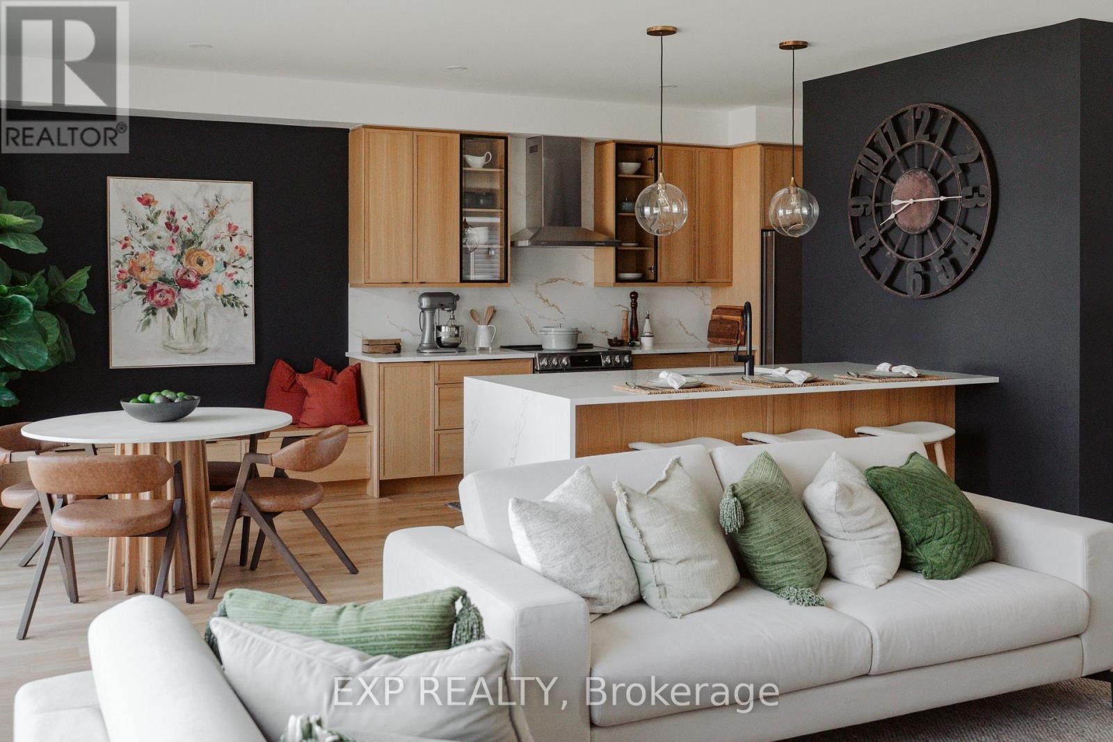 












153 CRAIG DUNCAN TERRACE

,
Ottawa,




Ontario
K2S3C5

