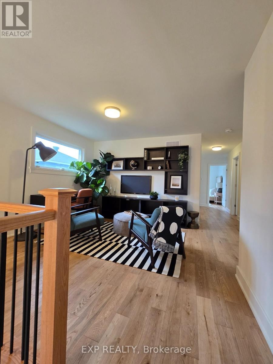 












153 CRAIG DUNCAN TERRACE

,
Ottawa,




Ontario
K2S3C5

