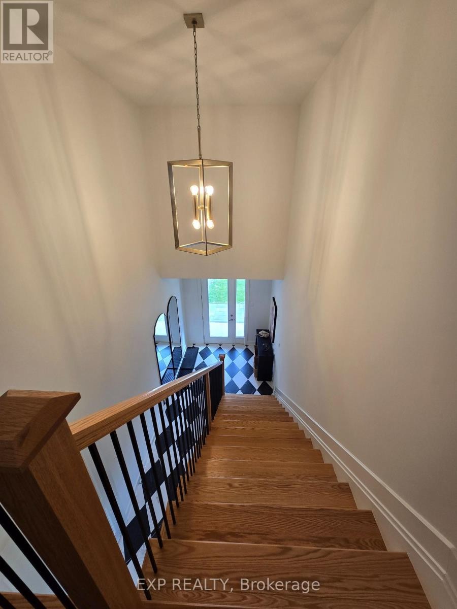 












153 CRAIG DUNCAN TERRACE

,
Ottawa,




Ontario
K2S3C5

