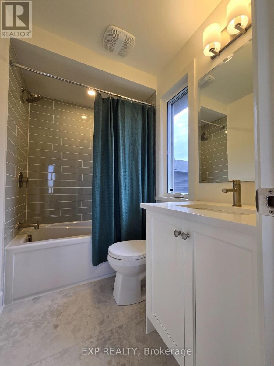 












153 CRAIG DUNCAN TERRACE

,
Ottawa,




Ontario
K2S3C5

