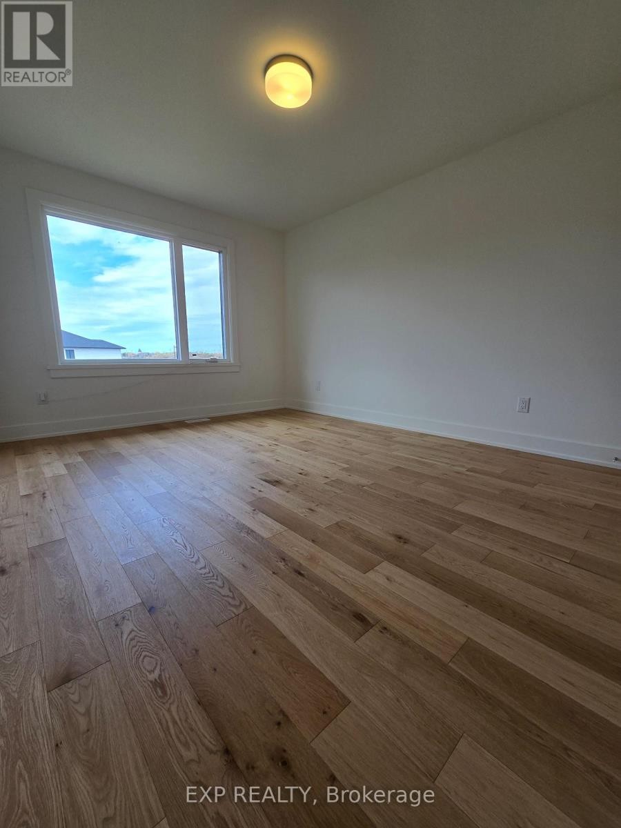 












153 CRAIG DUNCAN TERRACE

,
Ottawa,




Ontario
K2S3C5

