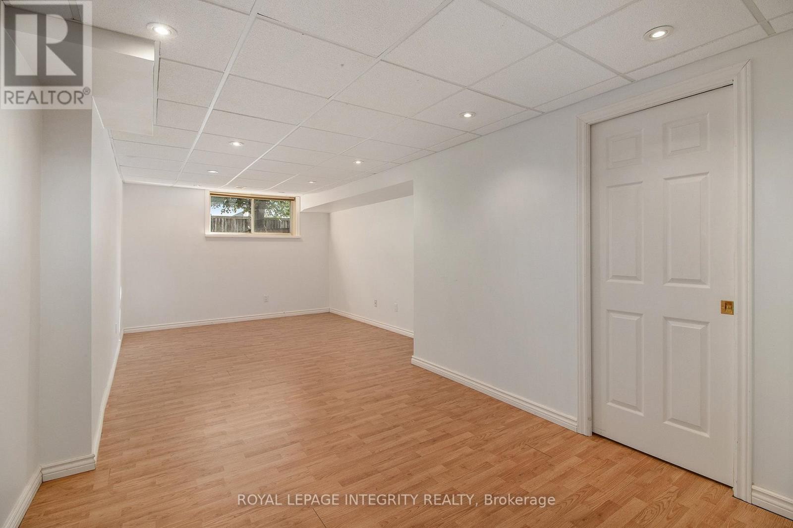 












2080 MELETTE CRESCENT

,
Ottawa,




Ontario
K4A4X2

