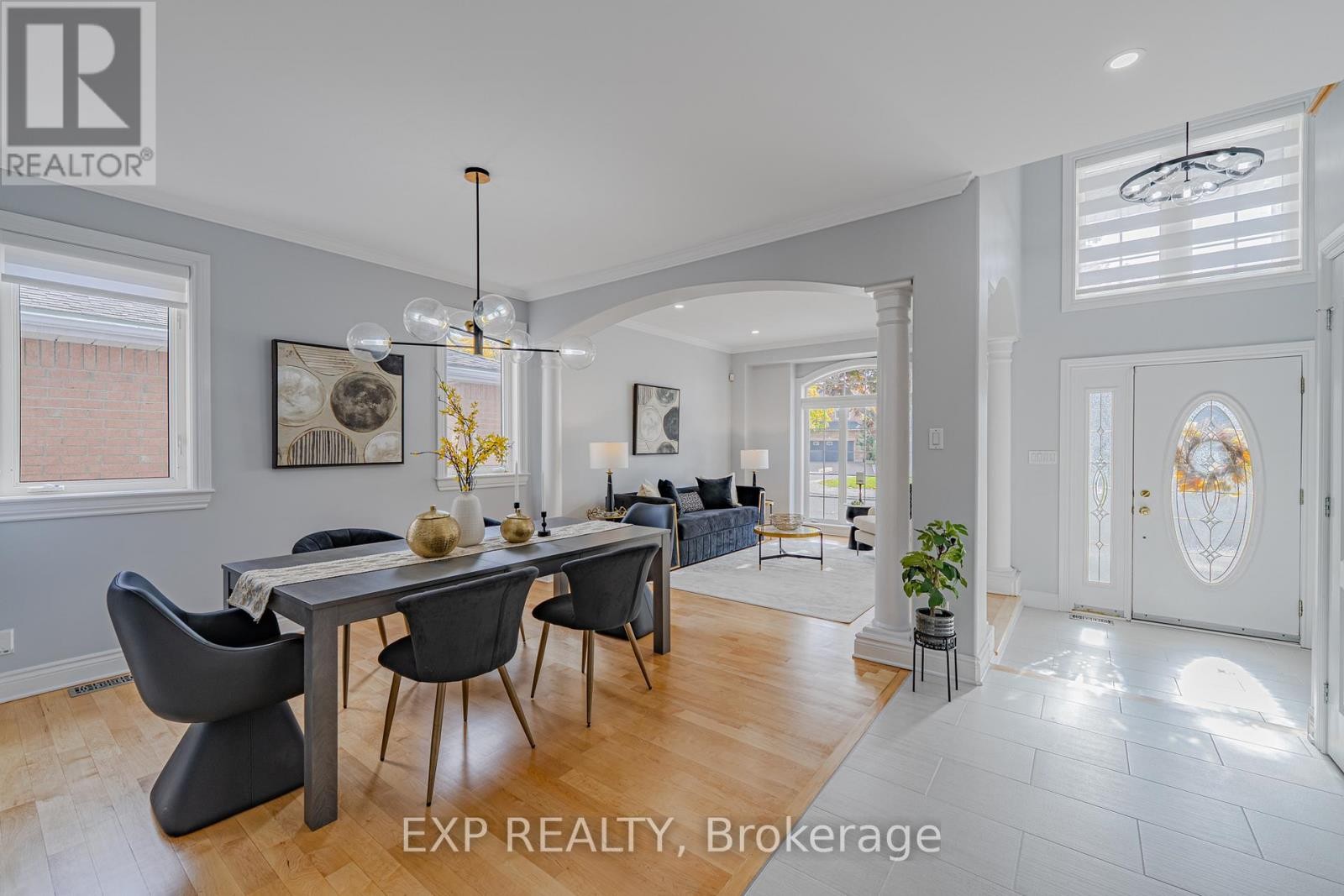 












15 WELLSMERE COURT

,
Ottawa,




Ontario
K2E8C2

