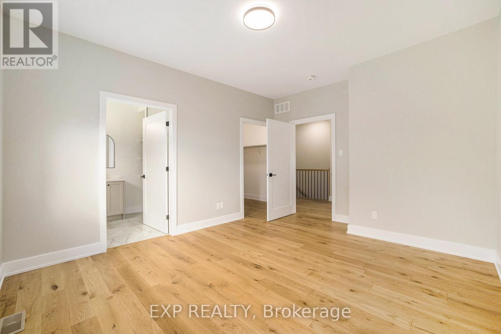 












9 LONGLEAF WAY

,
Greater Madawaska,




Ontario
K0J1H0

