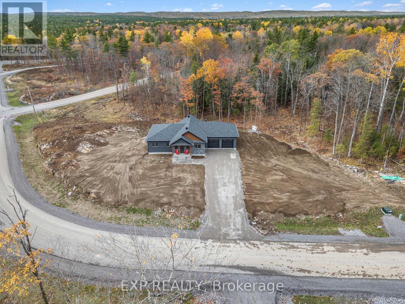 












9 LONGLEAF WAY

,
Greater Madawaska,




Ontario
K0J1H0

