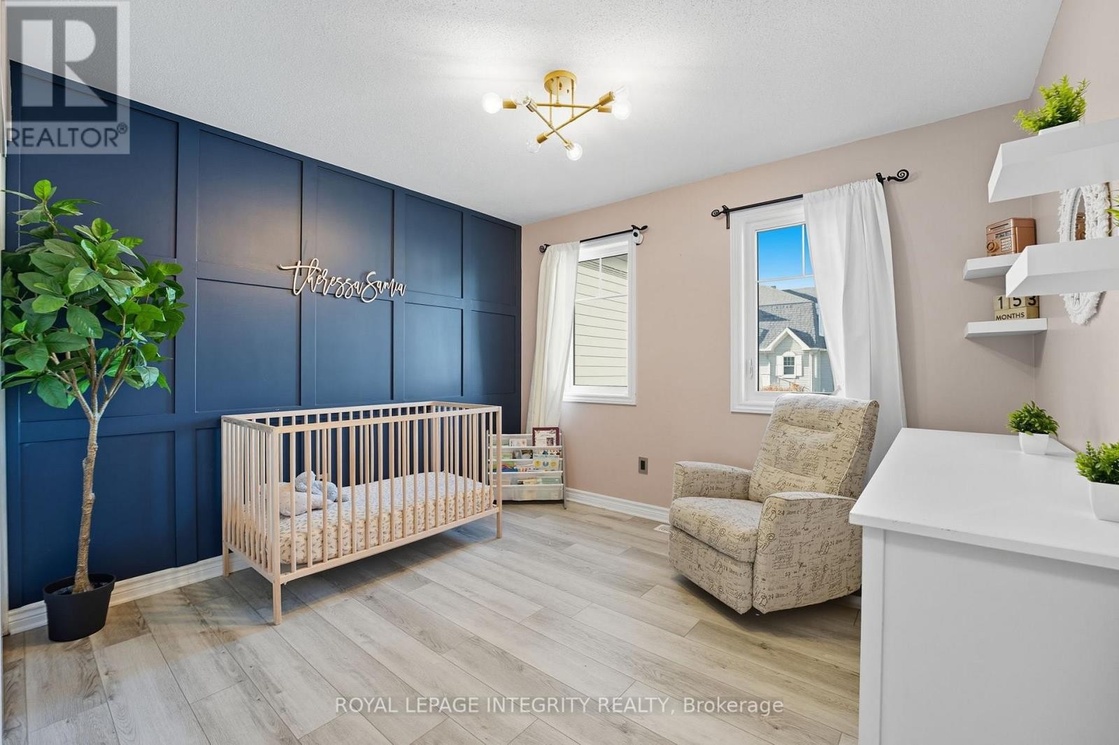 












347 WILLOW ASTER CIRCLE

,
Ottawa,




Ontario
K4A1C6

